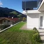 아파트 Sole *